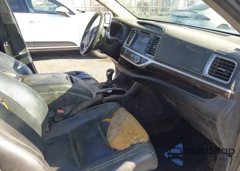 2014 Toyota Highlander Hybrid Limited Platinum V6 from USA, damaged, VIN 5TDDCRFH9ES005244